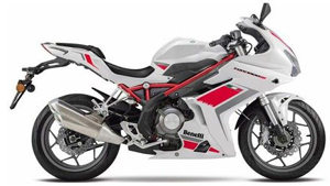 DSK Benelli 302R  డీ ఎస్ కె బెనెలి 302 ఆర్